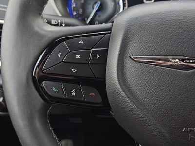 2024 Chrysler Pacifica Touring