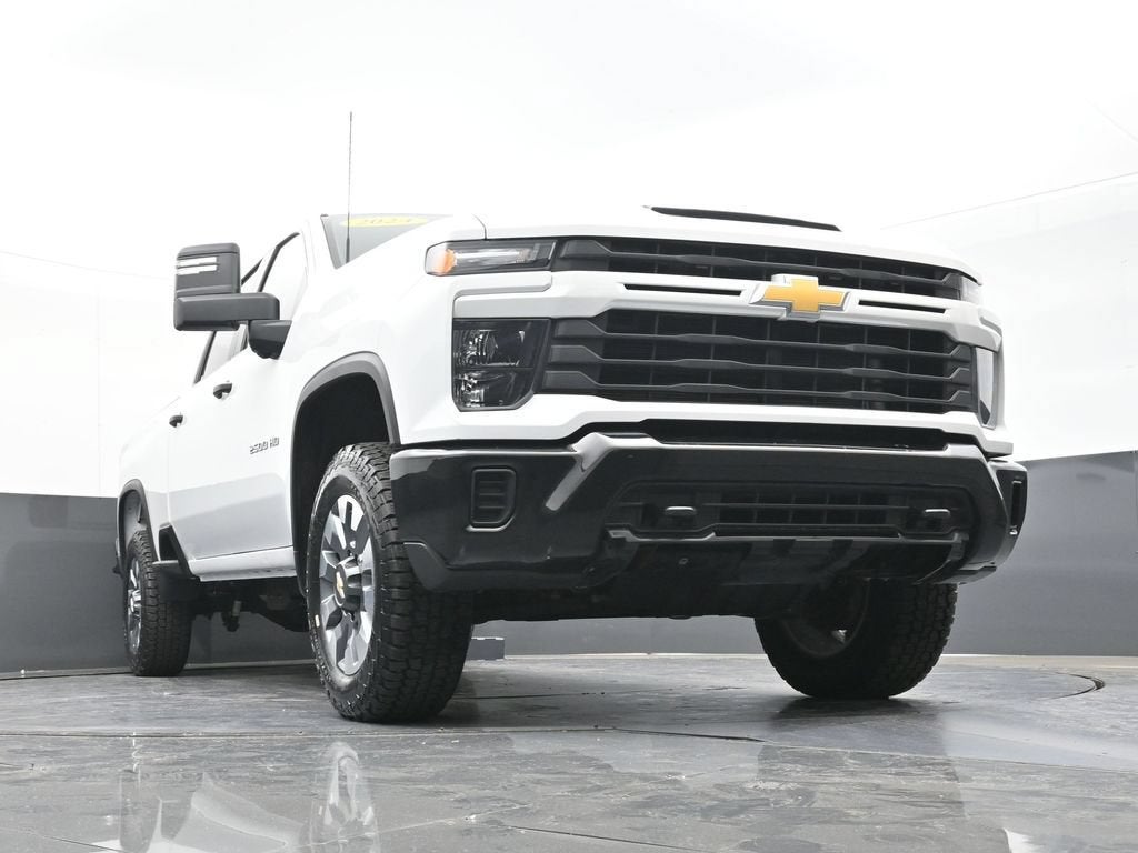 2024 Chevrolet Silverado 2500 HD Custom