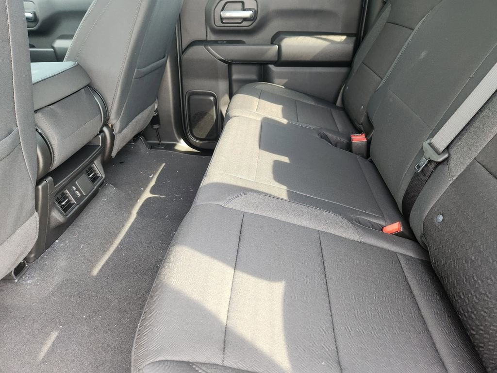 2025 Chevrolet Silverado 2500 HD Custom