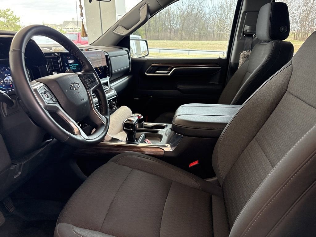 2025 Chevrolet Silverado 1500 RST