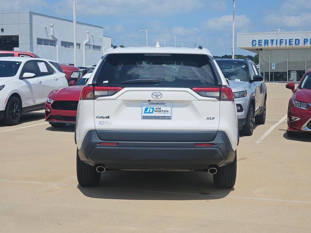 2024 Toyota RAV4 XLE
