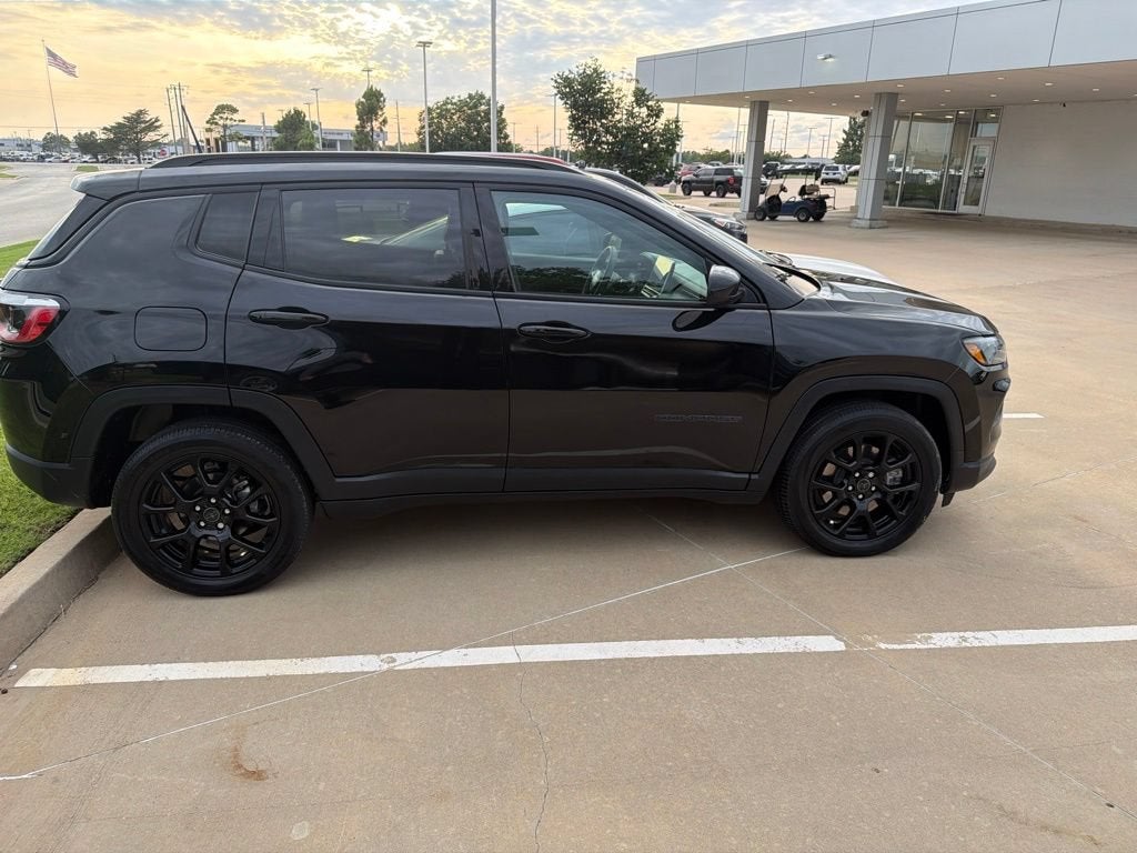 2026 Jeep Compass Latitude Altitude
