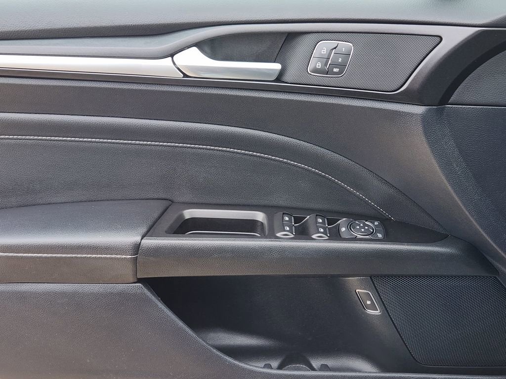 2019 Ford Fusion Energi Titanium