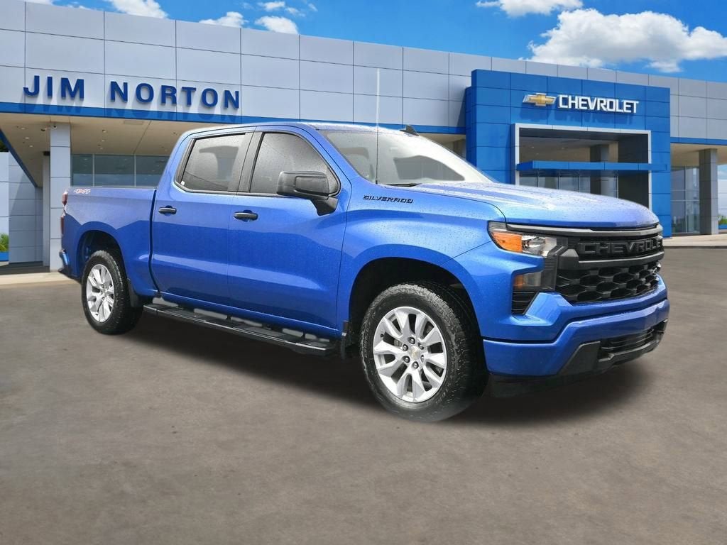 2023 Chevrolet Silverado 1500 Custom