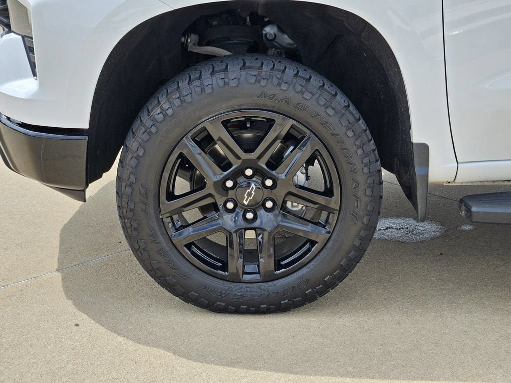 2023 Chevrolet Silverado 1500 Custom Trail Boss
