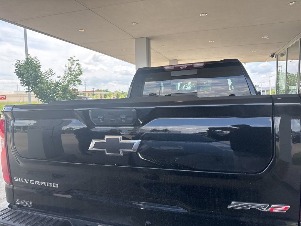 2024 Chevrolet Silverado 1500 ZR2