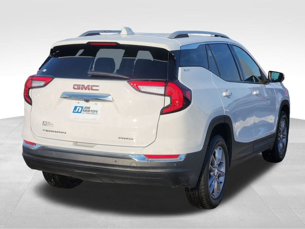 2022 GMC Terrain SLT