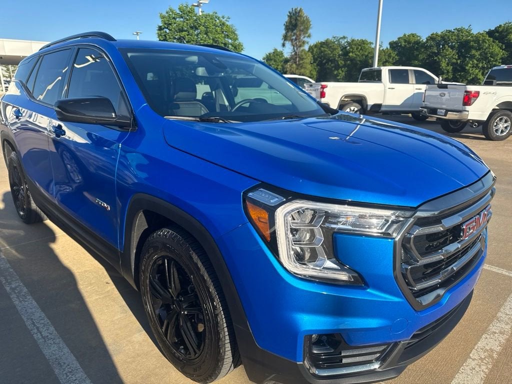 2024 GMC Terrain AT4