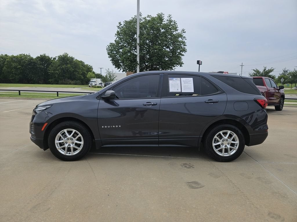 2022 Chevrolet Equinox LS