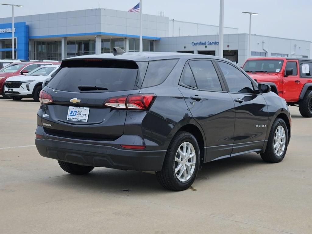 2022 Chevrolet Equinox LS