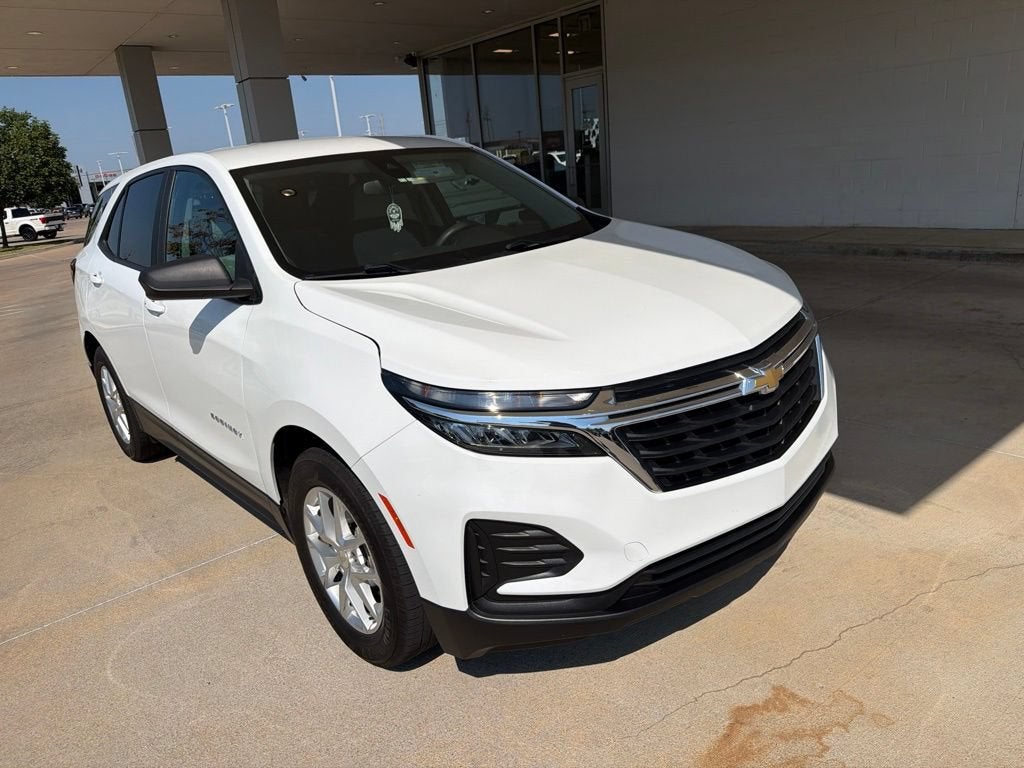 2022 Chevrolet Equinox LS