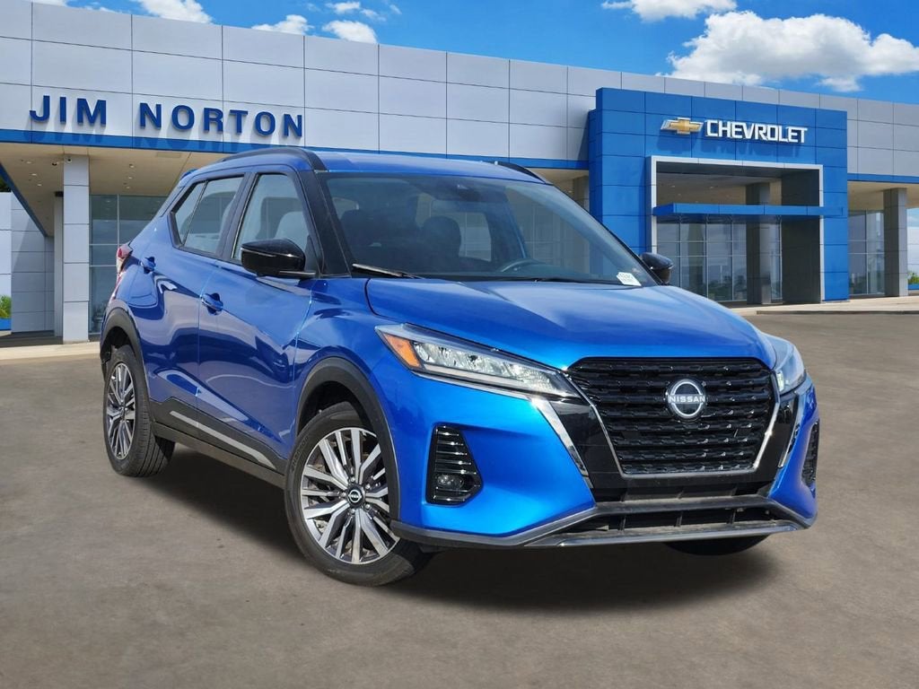 2024 Nissan Kicks SR