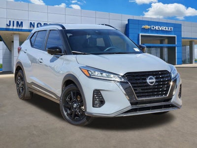 2023 Nissan Kicks SR