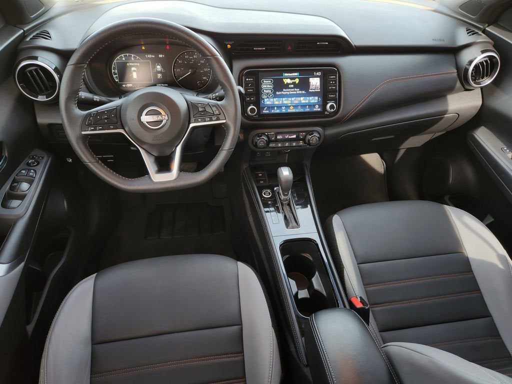 2023 Nissan Kicks SR