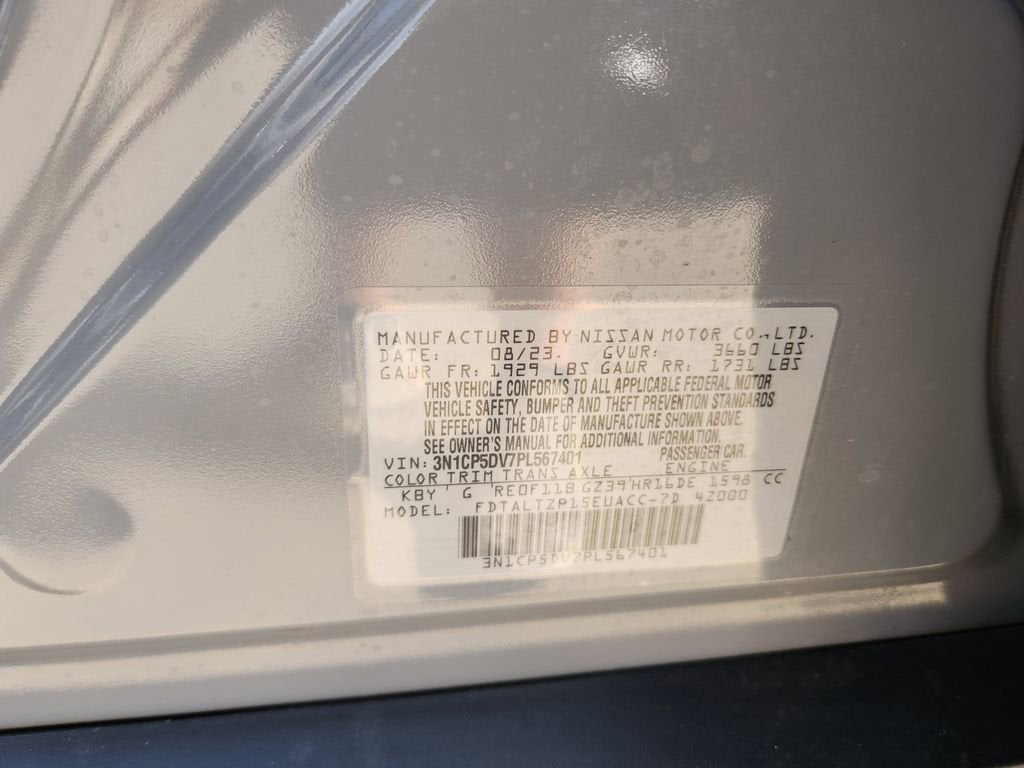 2023 Nissan Kicks SR