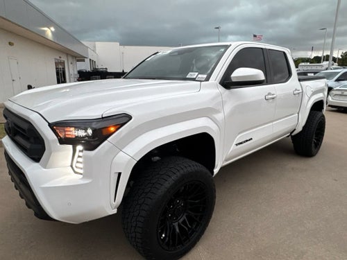 2024 Toyota Tacoma 4WD SR5