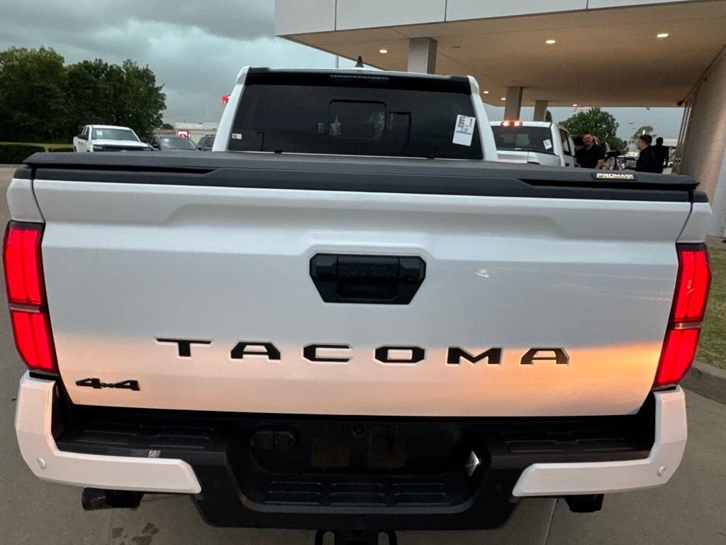 2024 Toyota Tacoma 4WD SR5