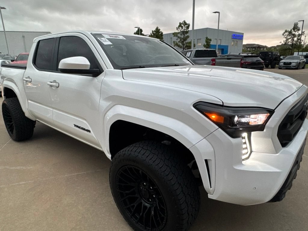 2024 Toyota Tacoma 4WD SR5