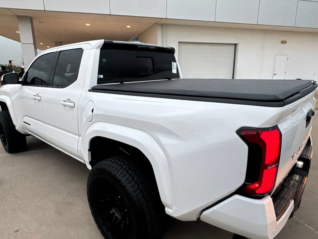 2024 Toyota Tacoma 4WD SR5