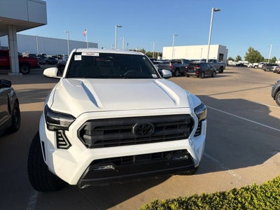 2024 Toyota Tacoma 4WD SR5