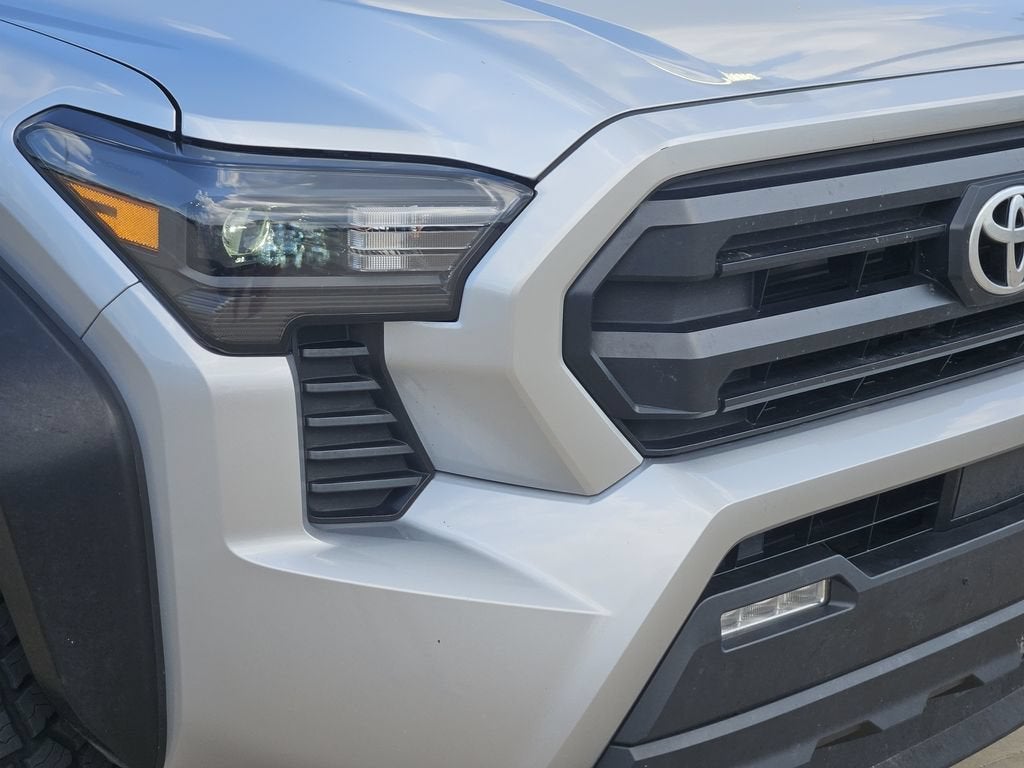 2024 Toyota Tacoma 4WD SR5