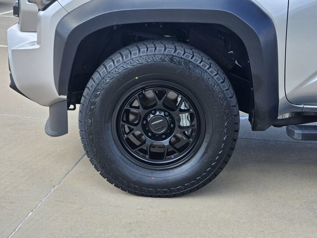2024 Toyota Tacoma 4WD SR5