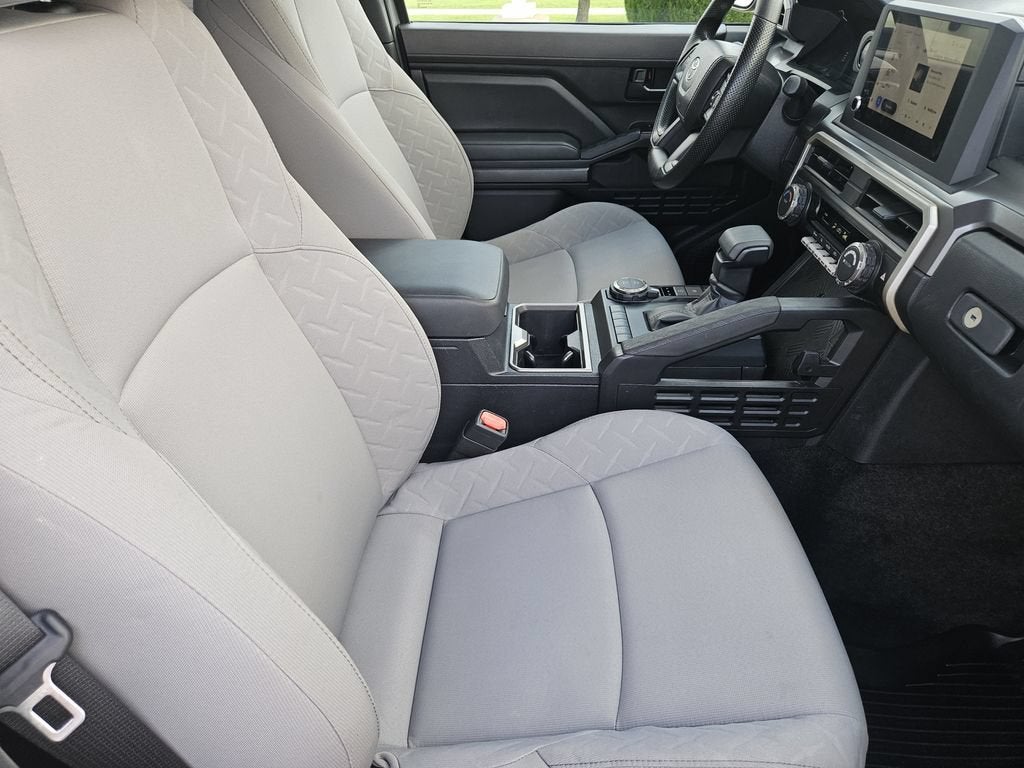 2024 Toyota Tacoma 4WD SR5