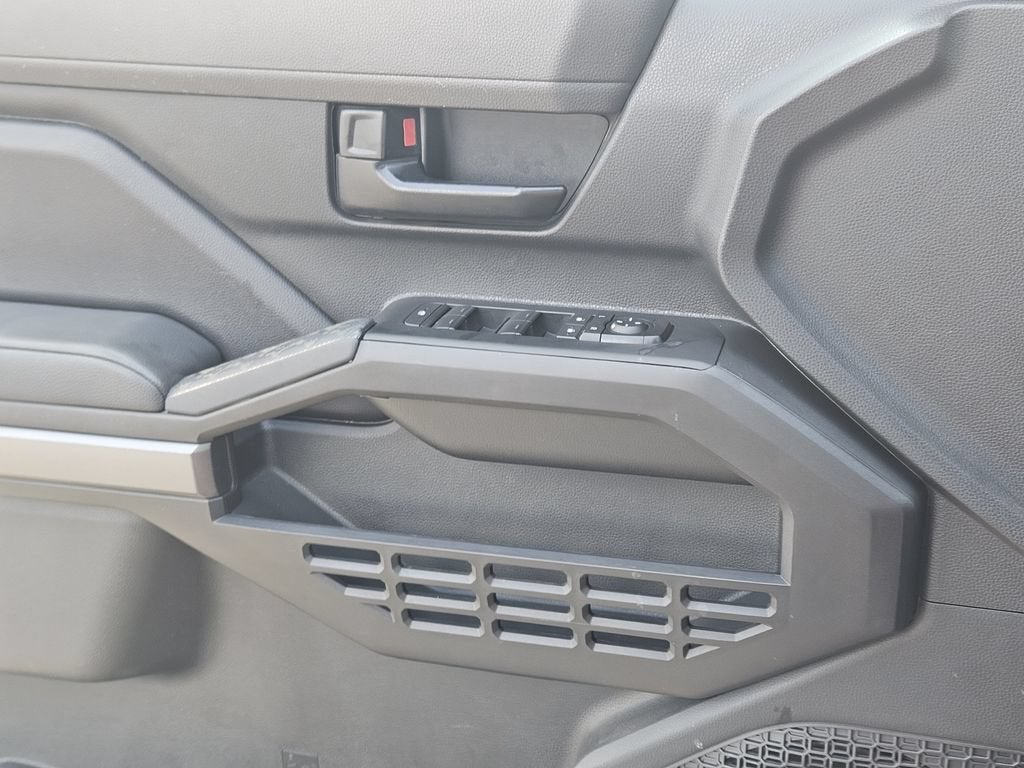 2024 Toyota Tacoma 4WD SR5
