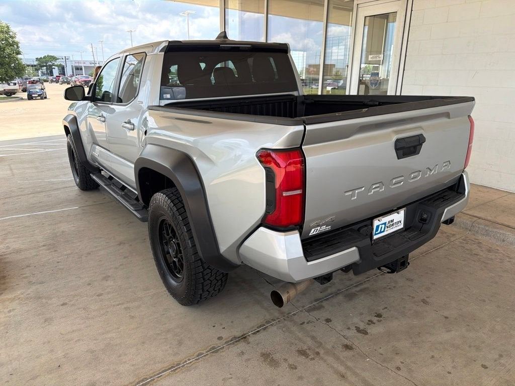 2024 Toyota Tacoma 4WD SR5