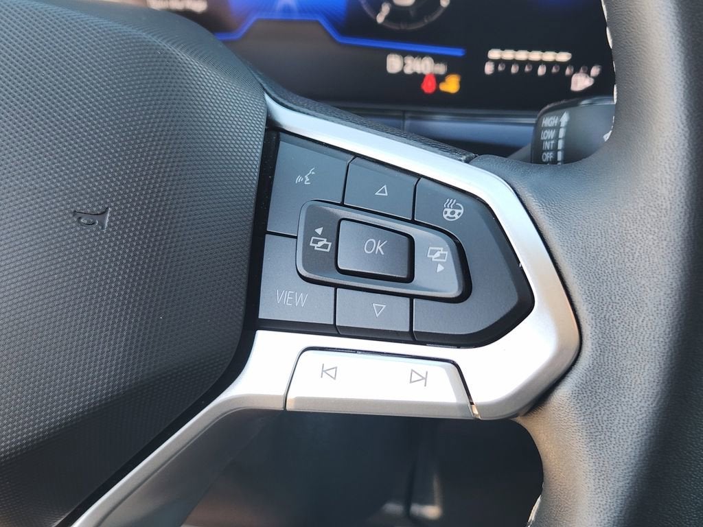 2024 Volkswagen Taos SE