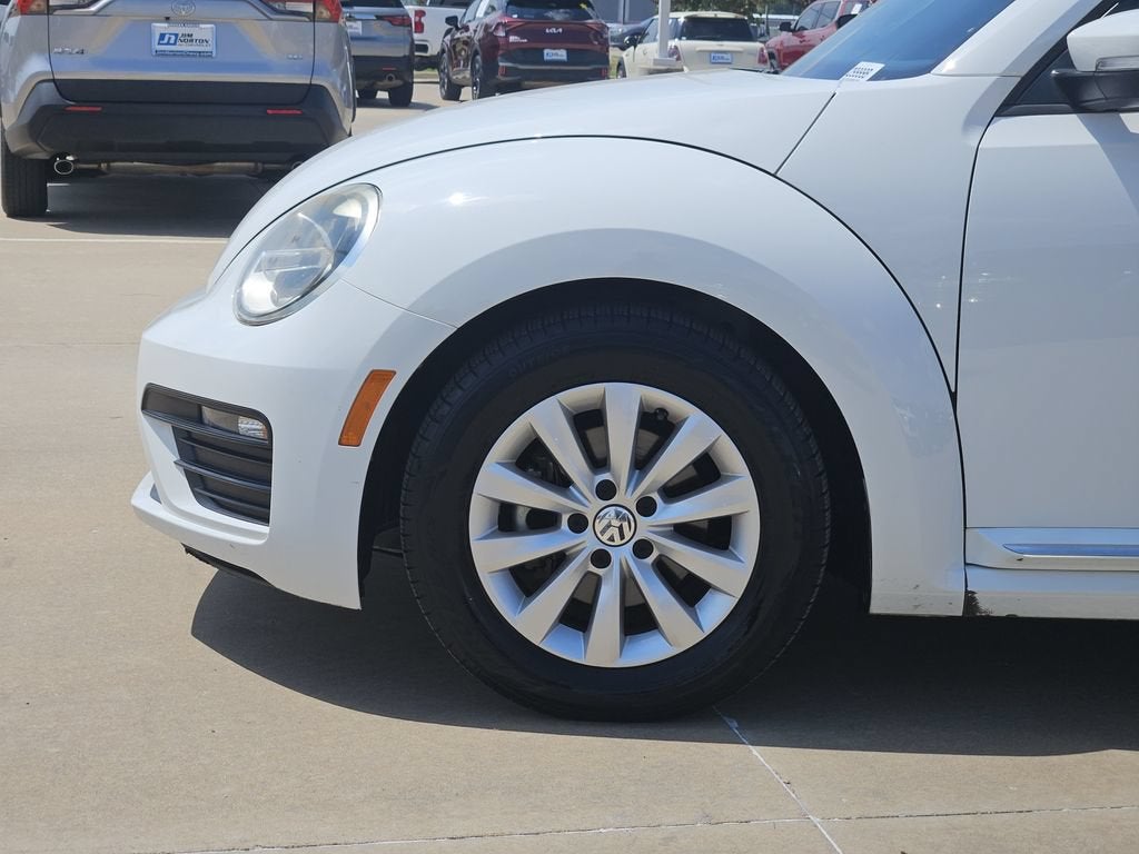 2019 Volkswagen Beetle S