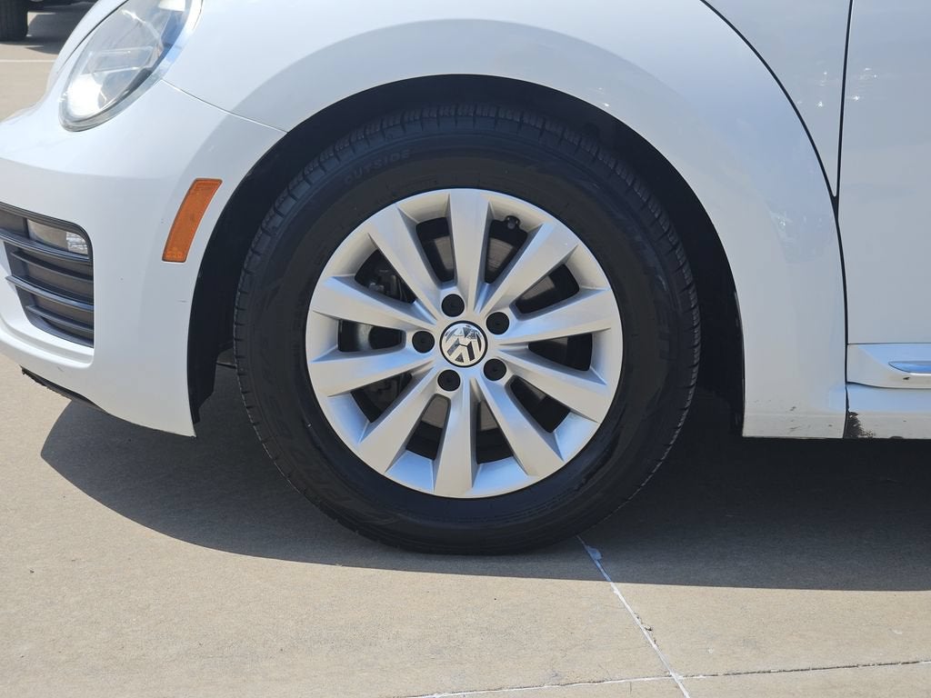 2019 Volkswagen Beetle S