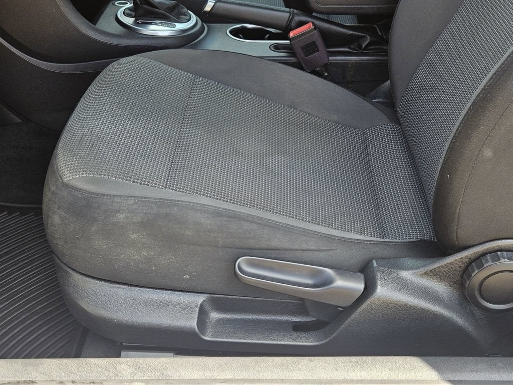 2019 Volkswagen Beetle S