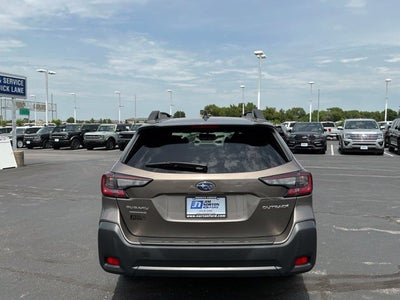2024 Subaru Outback Premium