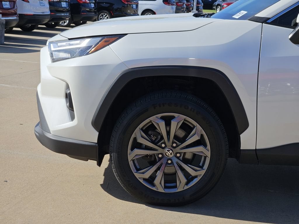 2022 Toyota RAV4 Hybrid XLE Premium