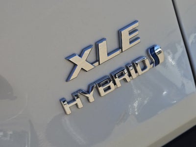 2022 Toyota RAV4 Hybrid XLE Premium