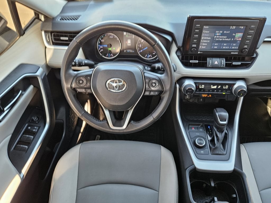 2022 Toyota RAV4 Hybrid XLE Premium