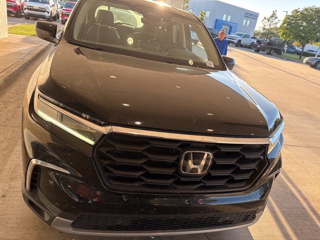 2023 Honda Pilot EX-L 8 Passenger