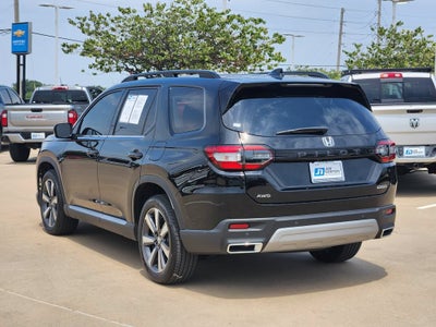 2024 Honda Pilot Touring
