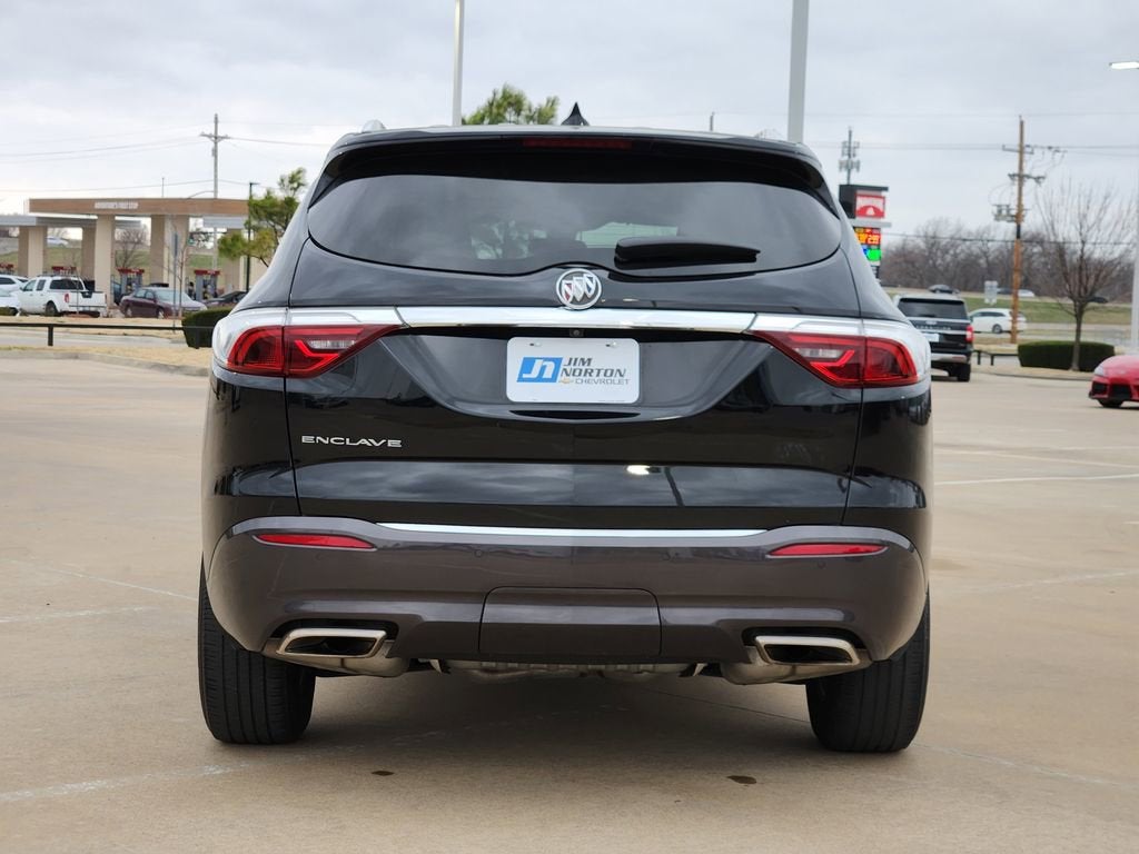 2023 Buick Enclave Essence