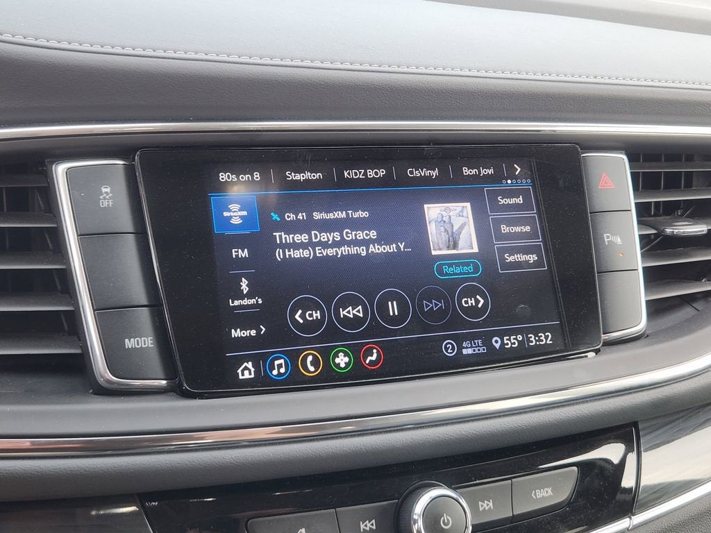 2020 Buick Enclave Essence