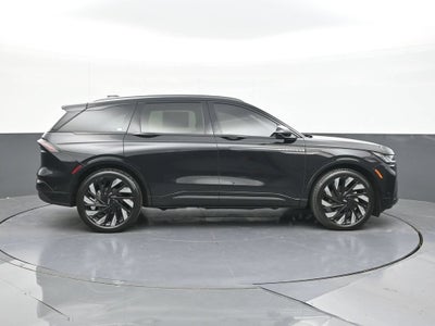 2024 Lincoln Nautilus Reserve