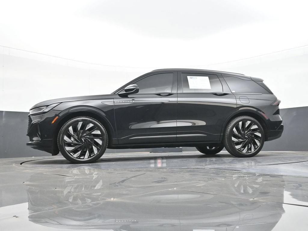 2024 Lincoln Nautilus Reserve