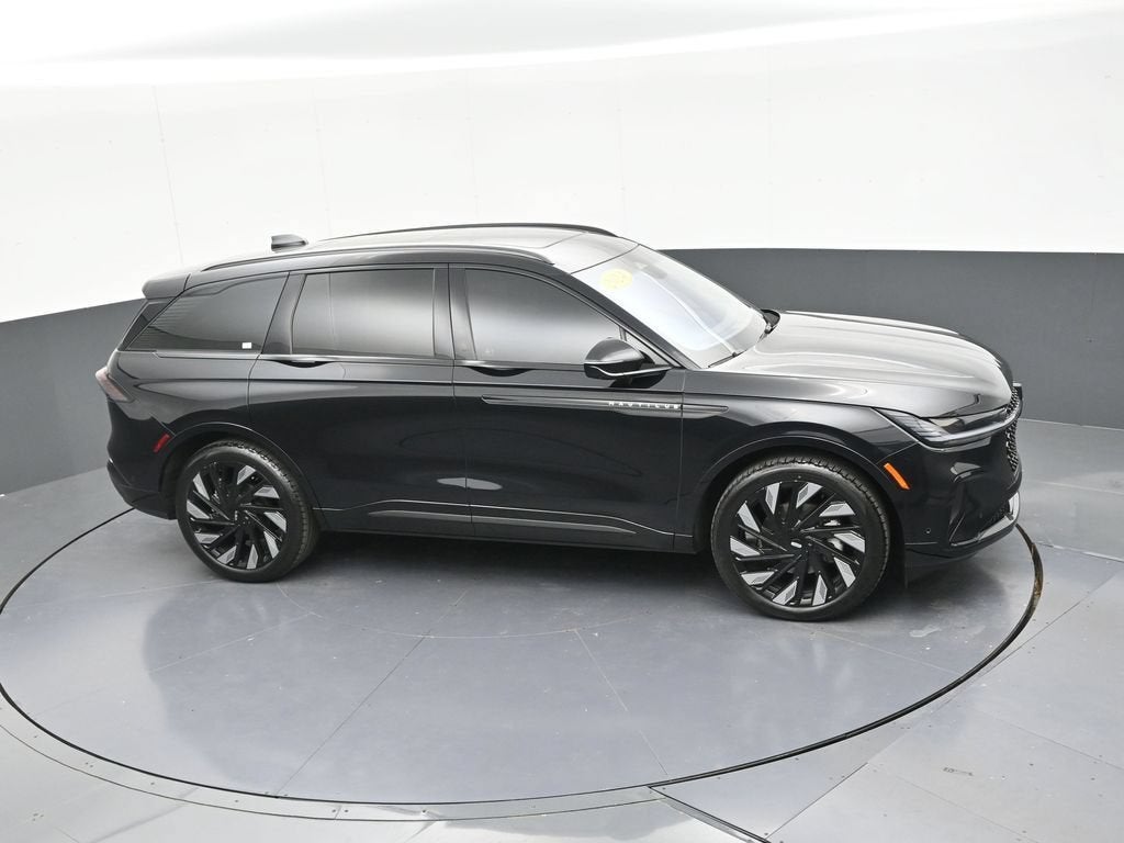 2024 Lincoln Nautilus Reserve