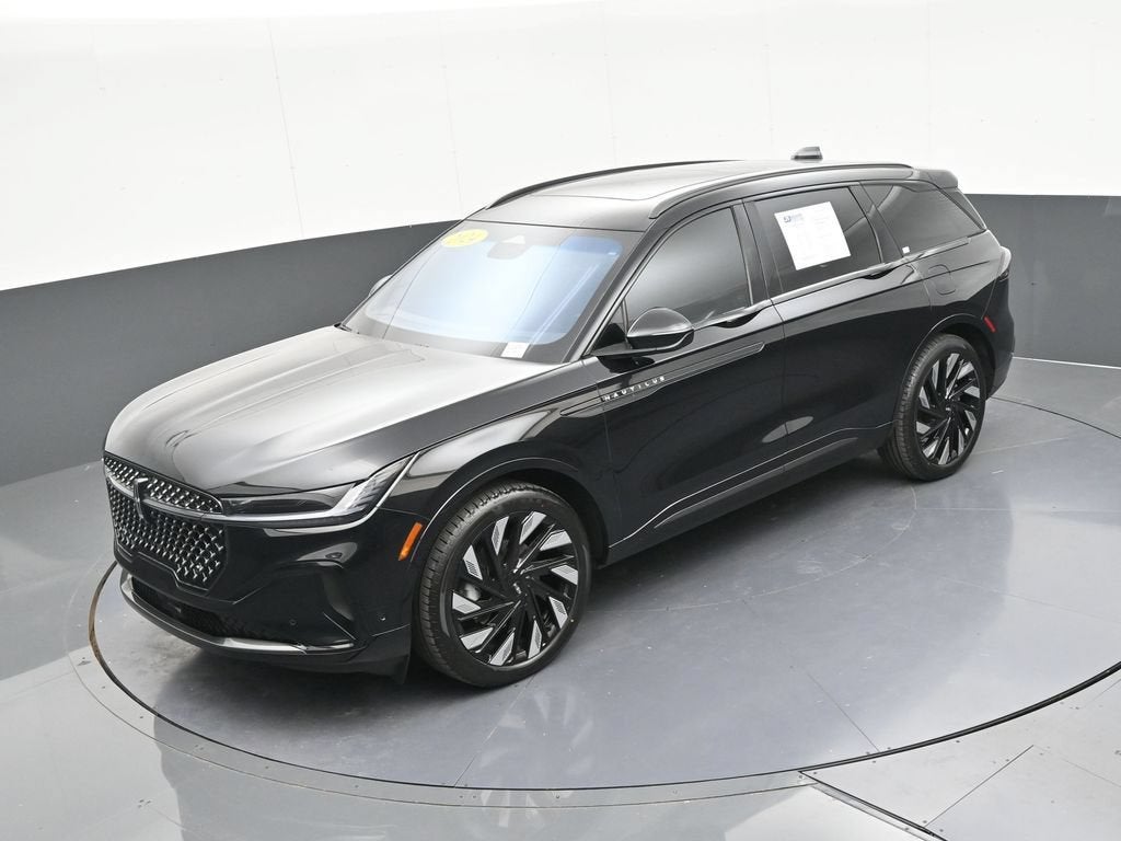 2024 Lincoln Nautilus Reserve