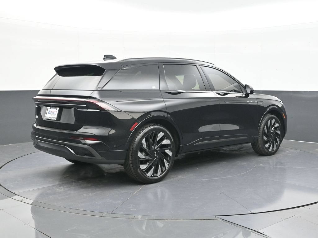 2024 Lincoln Nautilus Reserve