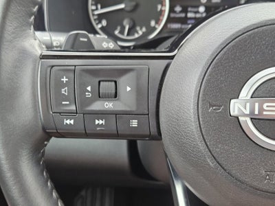 2025 Nissan Pathfinder SL