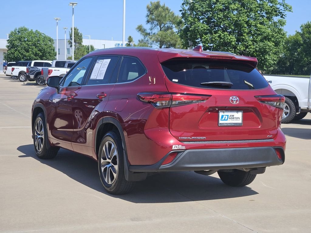 2023 Toyota Highlander L