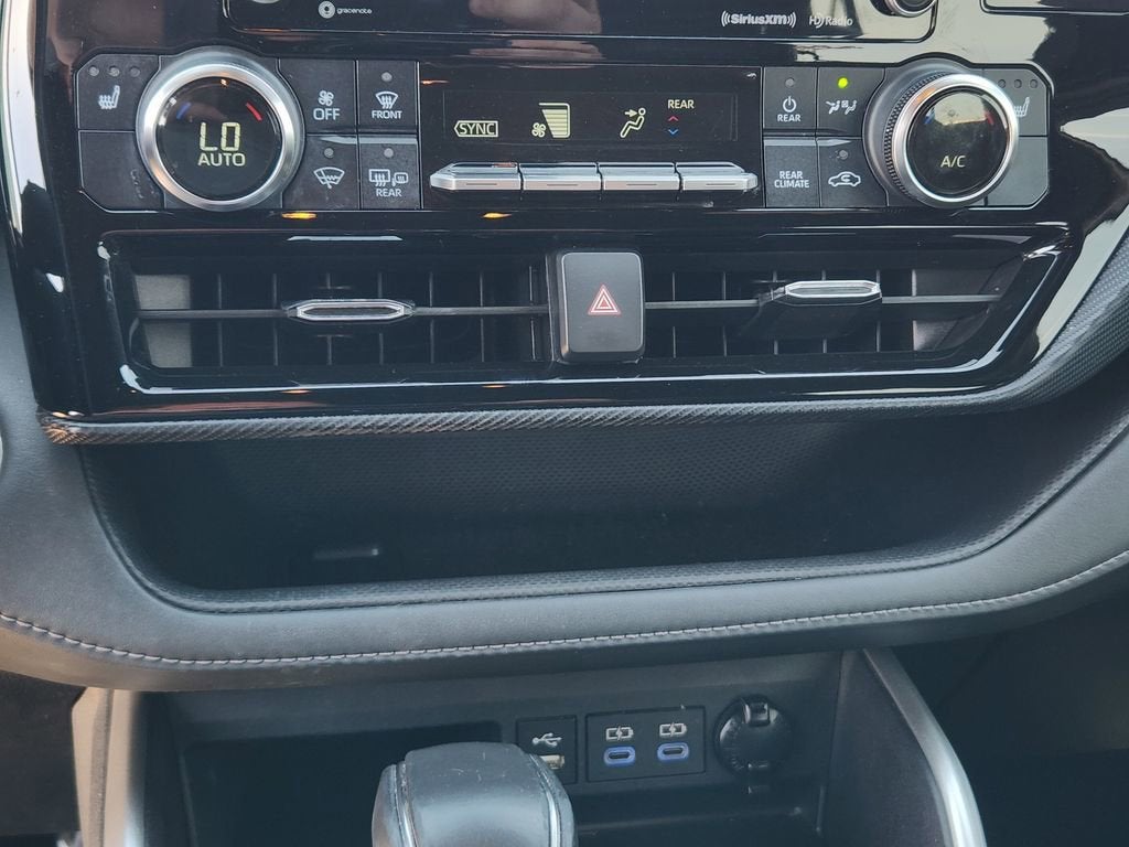 2022 Toyota Highlander XSE