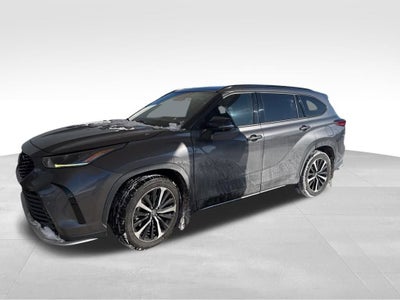 2022 Toyota Highlander XSE